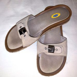- Dr. Scholl’s camel beige tan suede slide flats sandals